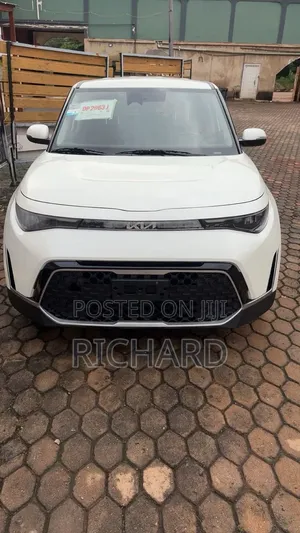Kia Soul S 2024 White