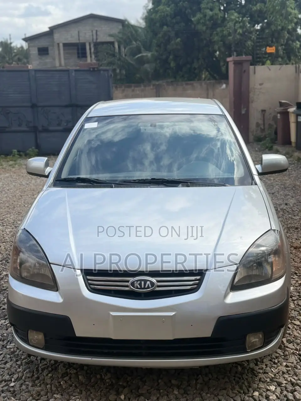 Kia Rio Base 4dr Sedan (1.6L 4cyl 5M) 2010 Silver