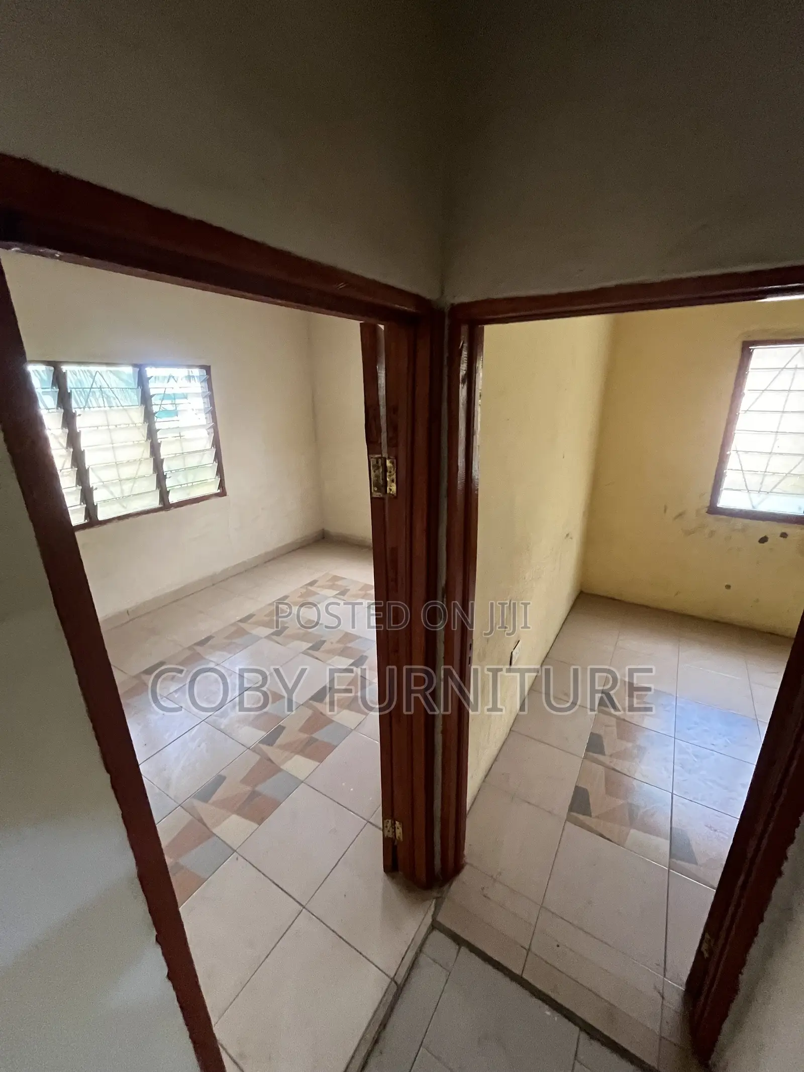 2bdrm Room & Parlour in Olebu for rent