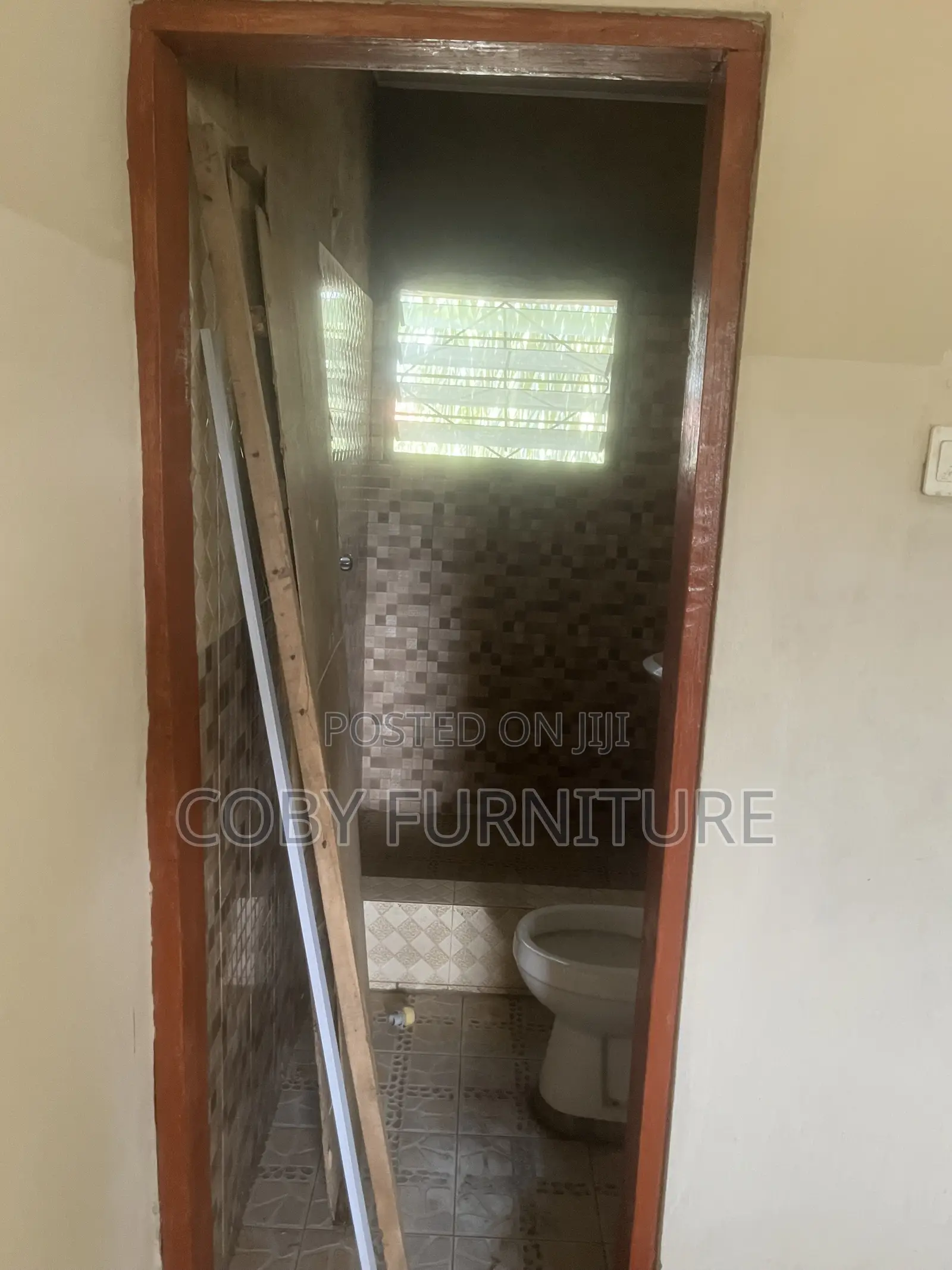 2bdrm Room & Parlour in Olebu for rent