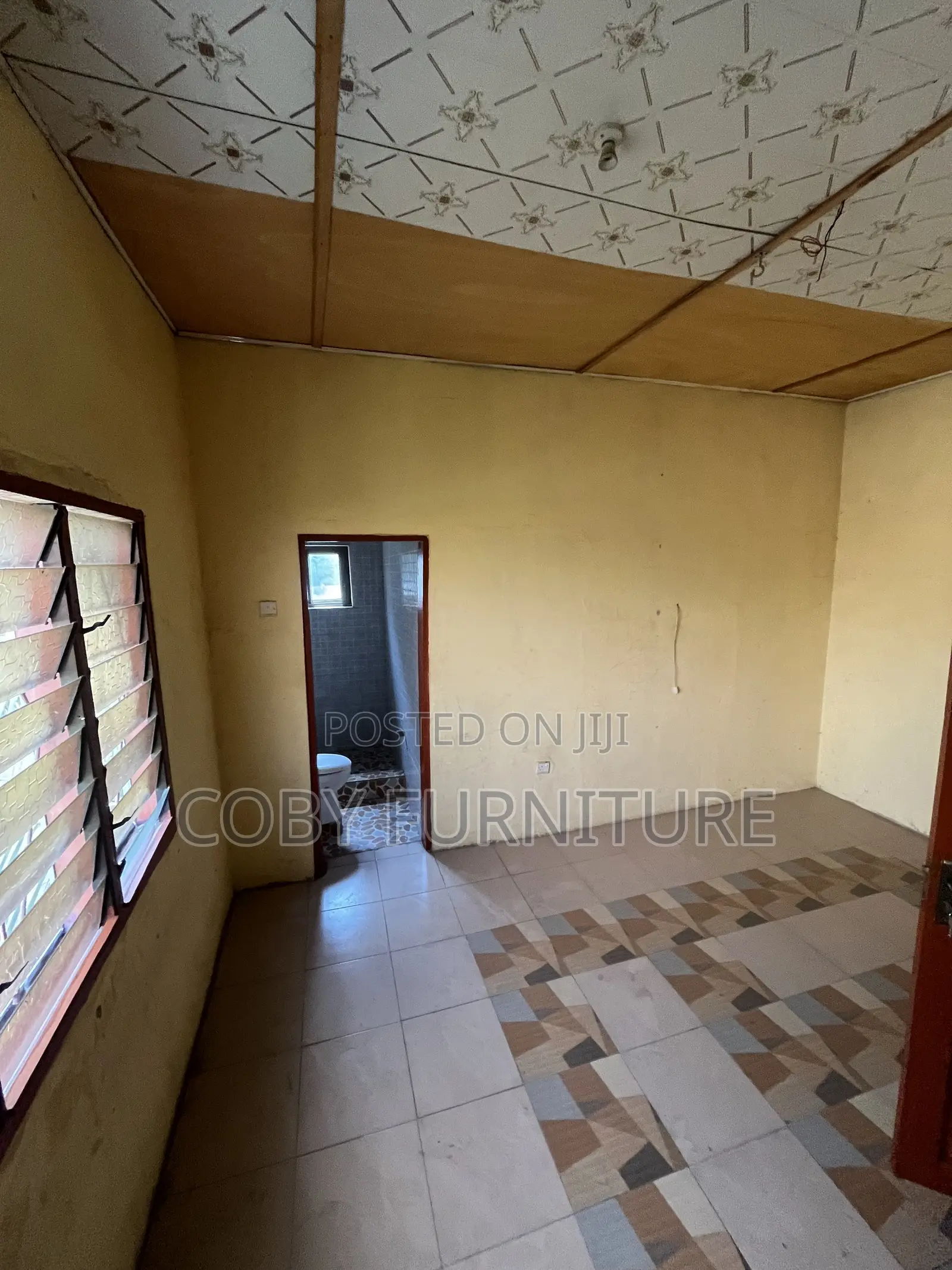 2bdrm Room & Parlour in Olebu for rent