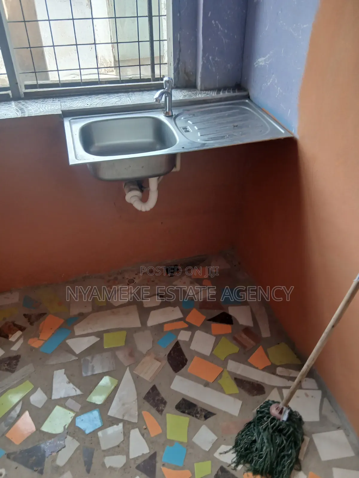 1bdrm Farm House in Petrolioum, Exhibition for rent