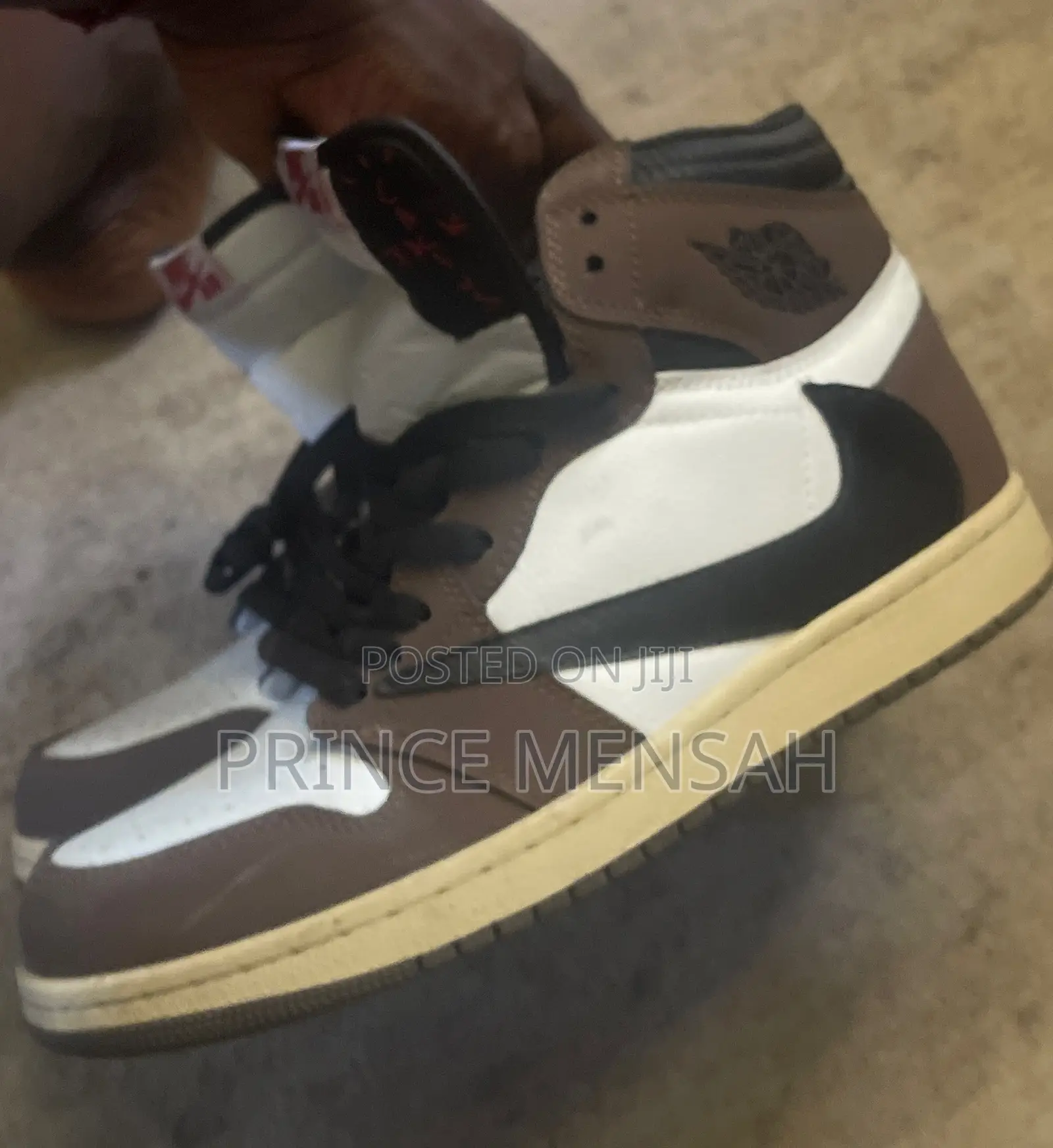 Travis Scoot Jordan 1