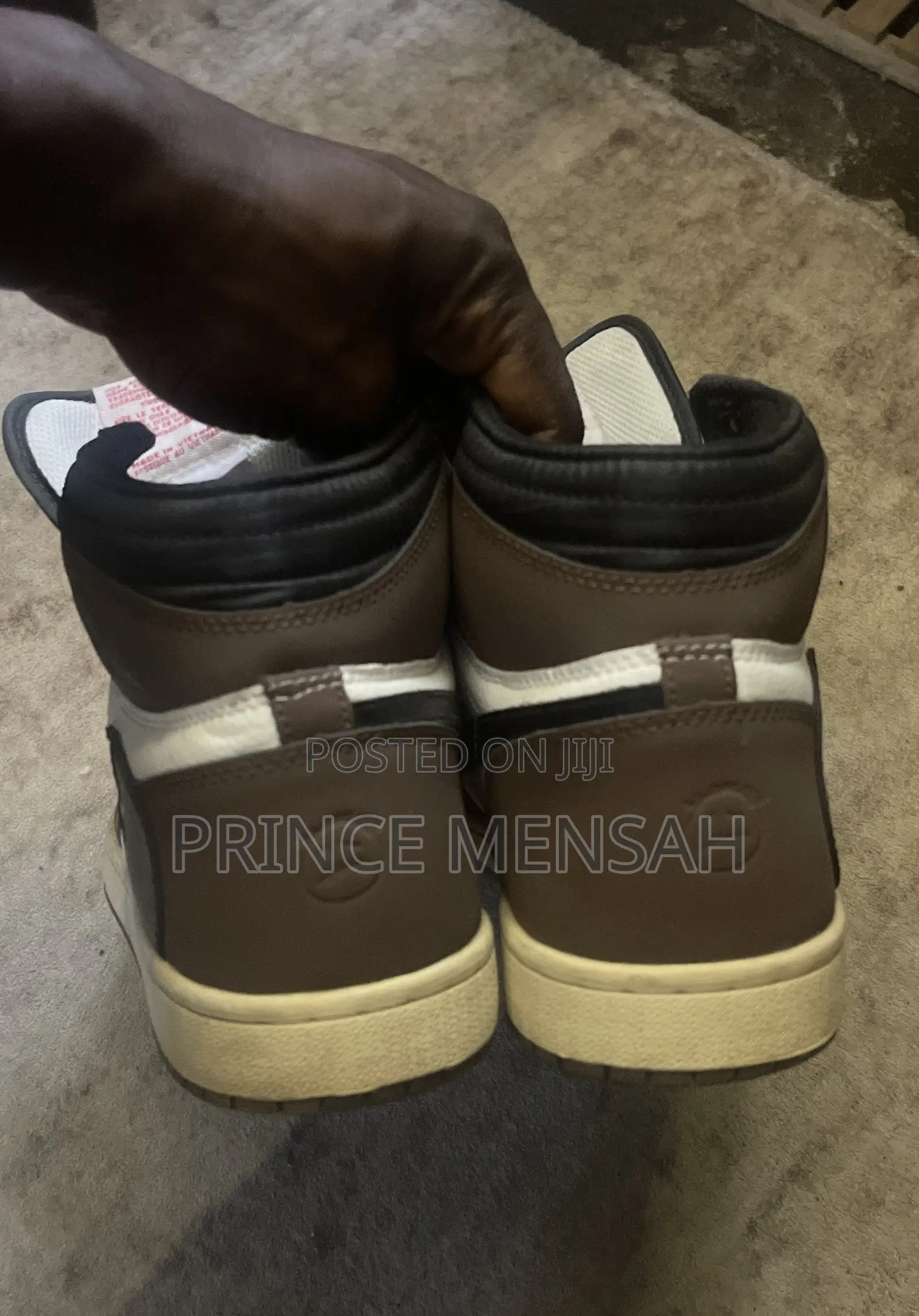 Travis Scoot Jordan 1