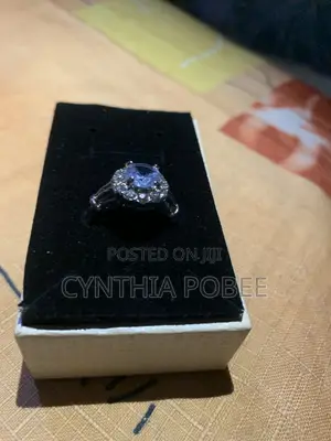 Wedding/Promise Ring