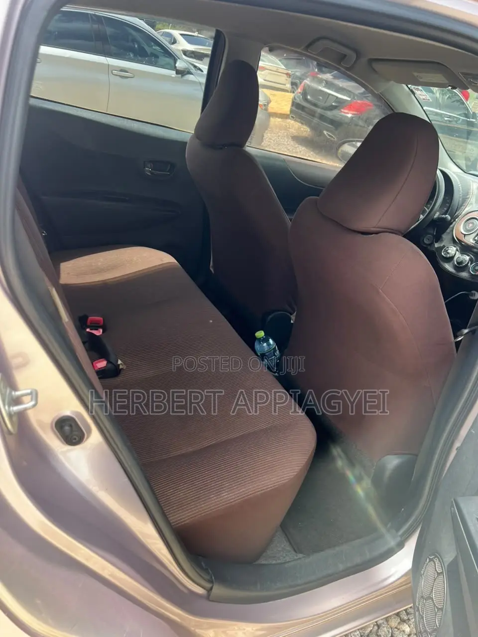 Toyota Vitz 2012