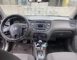 Kia Rio 1.4 High 2007 Gray