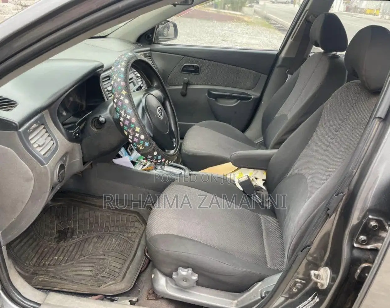 Kia Rio 1.4 High 2007 Gray