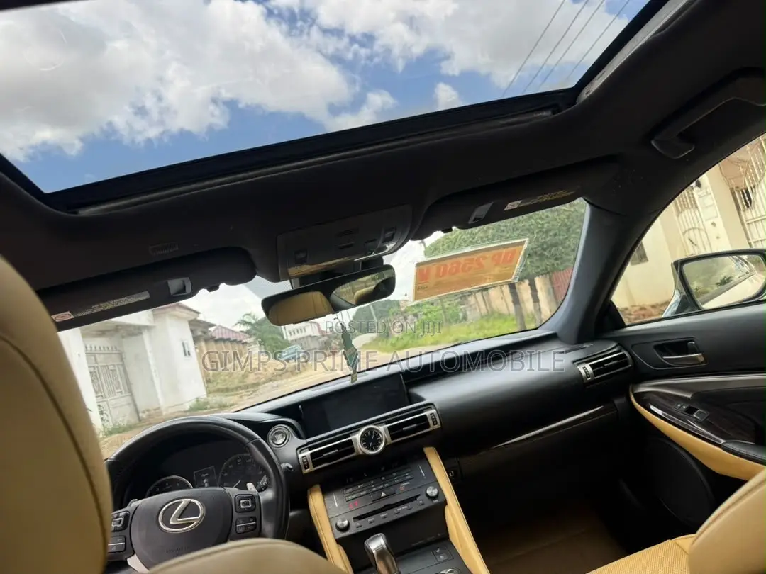 Lexus RC 2019 White