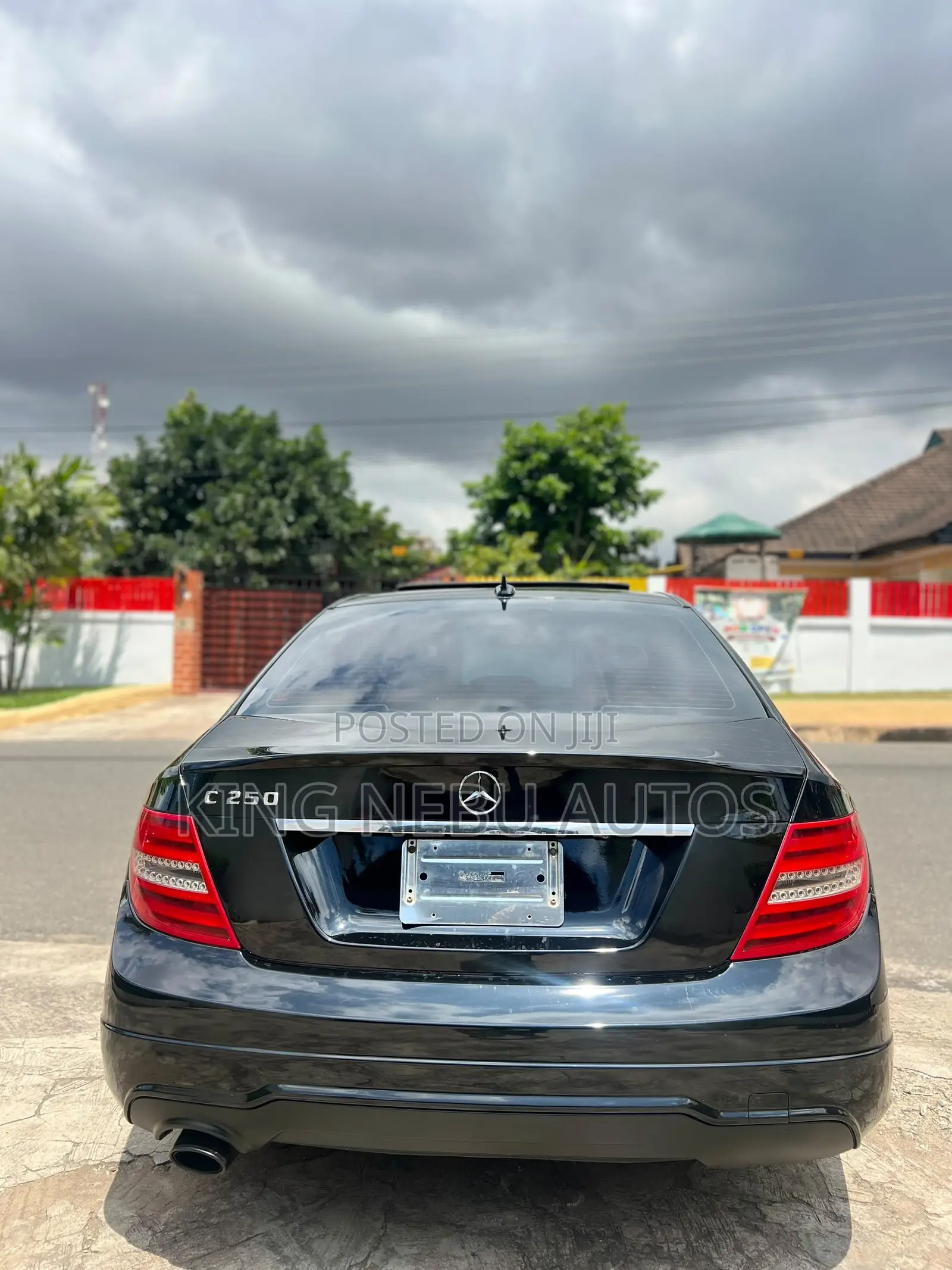 Mercedes-Benz C250 2014 Black