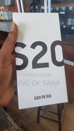 New Samsung Galaxy S20 FE 5G 128 GB Black