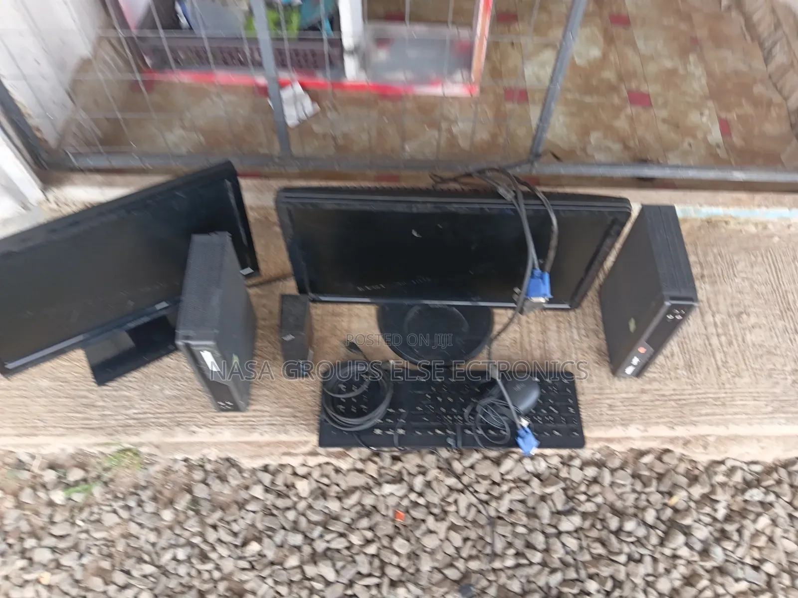 Desktop Computer Fujitsu Celsius H760 4GB Intel Core i3 HDD+SSD 256GB