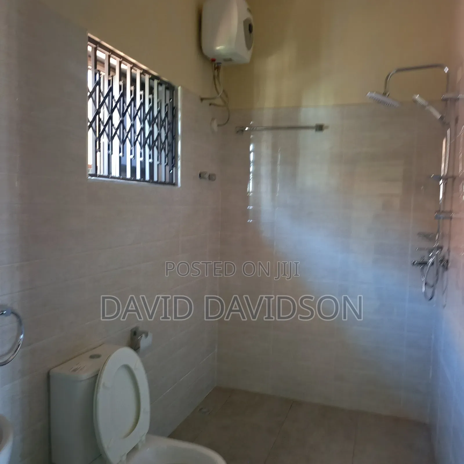 3bdrm Apartment in 3 Bedroom Apartment, Tema Metropolitan for rent