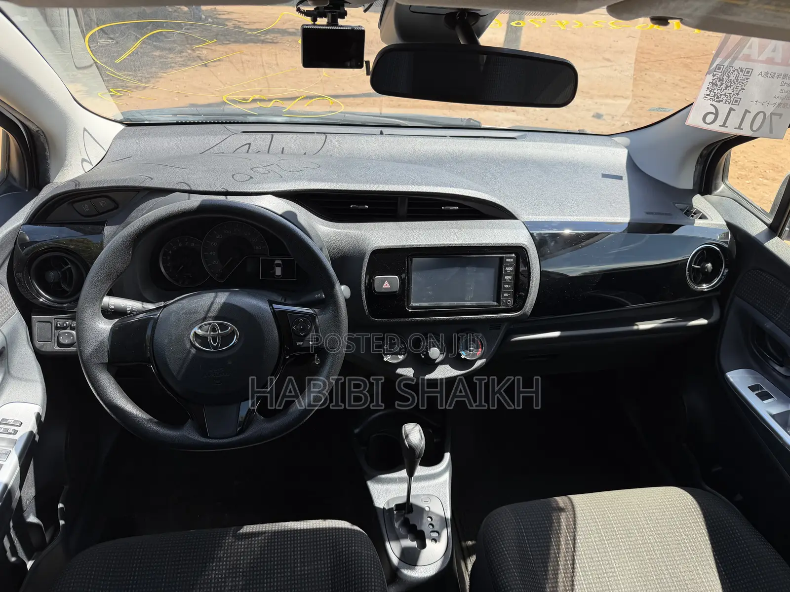 Toyota Vitz 1.3 FWD 5dr 2017 White