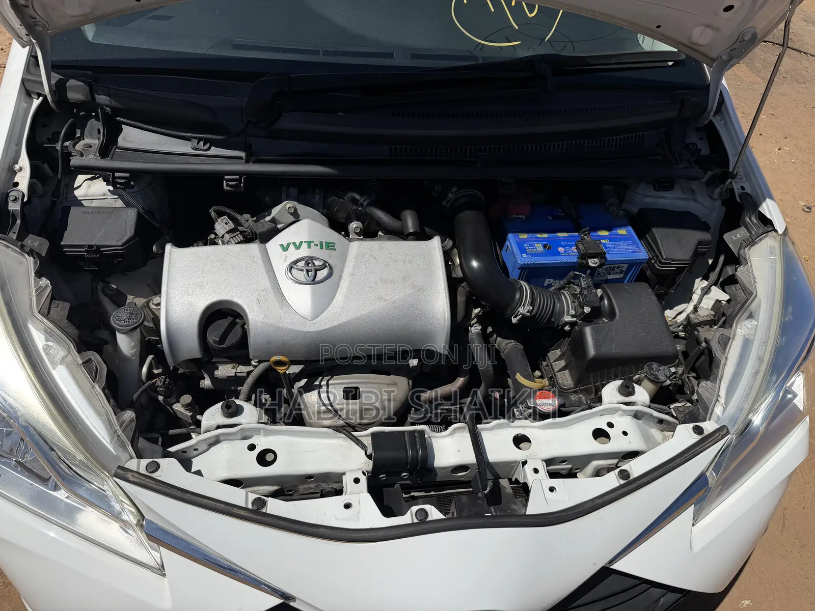 Toyota Vitz 1.3 FWD 5dr 2017 White
