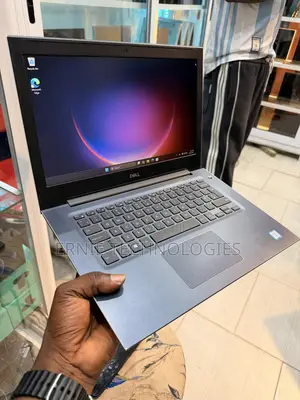 Laptop Dell Vostro 14 5471 16GB Intel Core i5 SSD 256GB