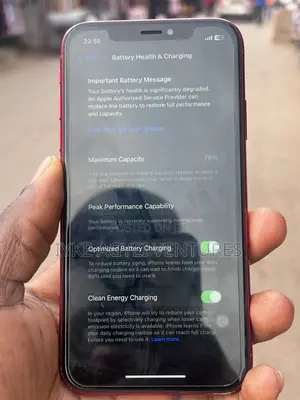 Apple iPhone XR 64 GB Red