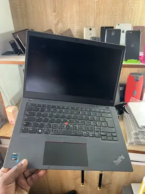 Laptop Lenovo ThinkPad T14s Gen 2 16GB Intel Core i7 SSD 512GB