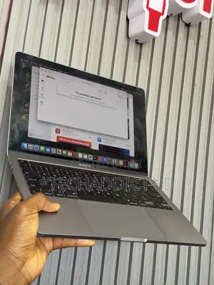Laptop Apple MacBook Pro 2020 8GB Intel Core i5 SSD 512GB