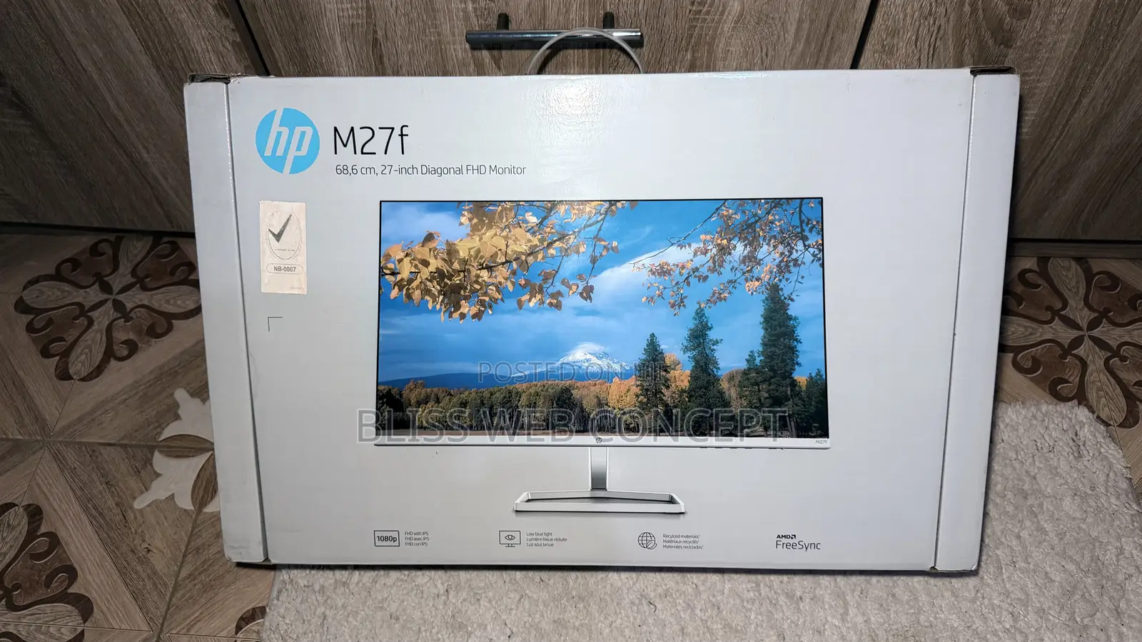 27inch Ultra Slim 1080P Full HD HP Monitor (M27f) in Mint Condition