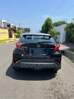 Toyota C-HR 2022 Black