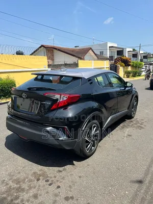 Toyota C-HR 2022 Black