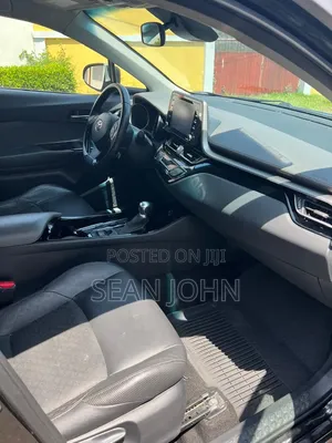 Toyota C-HR 2022 Black