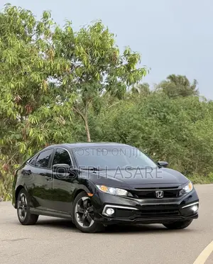 Honda Civic EX Coupe 2019 Black