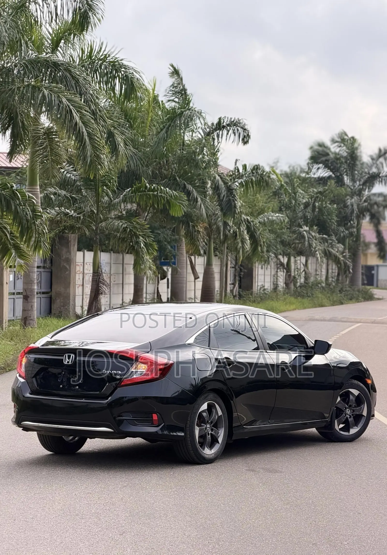 Honda Civic EX Coupe 2019 Black