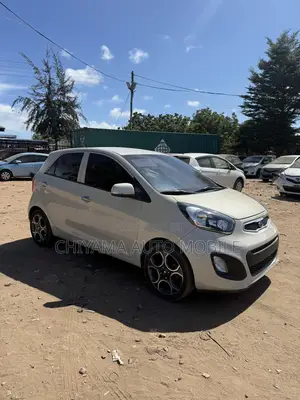 Kia Morning 2012 Off white