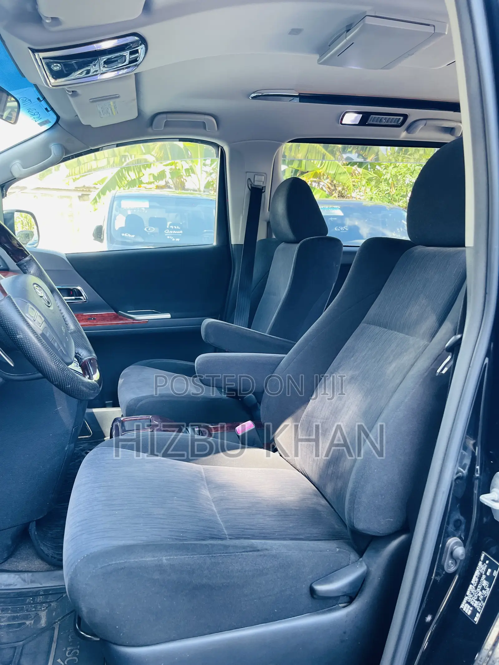 Toyota Alphard 2.4 Petrol FWD 2013 Black