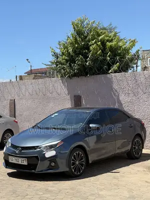 Toyota Corolla S 4dr Sedan (1.8L 4cyl CVT) 2016 Gray