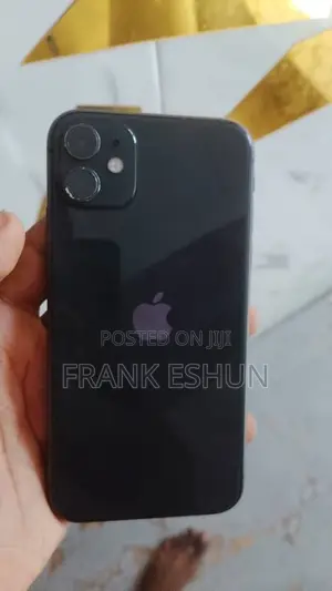 Apple iPhone 11 64 GB Black