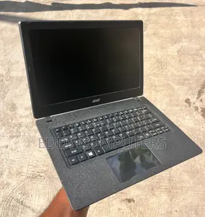 Laptop Acer Aspire V3-371 4GB Intel Core i3 SSD 128GB