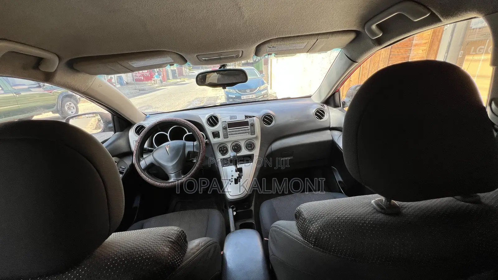 Pontiac Vibe 2010 Red