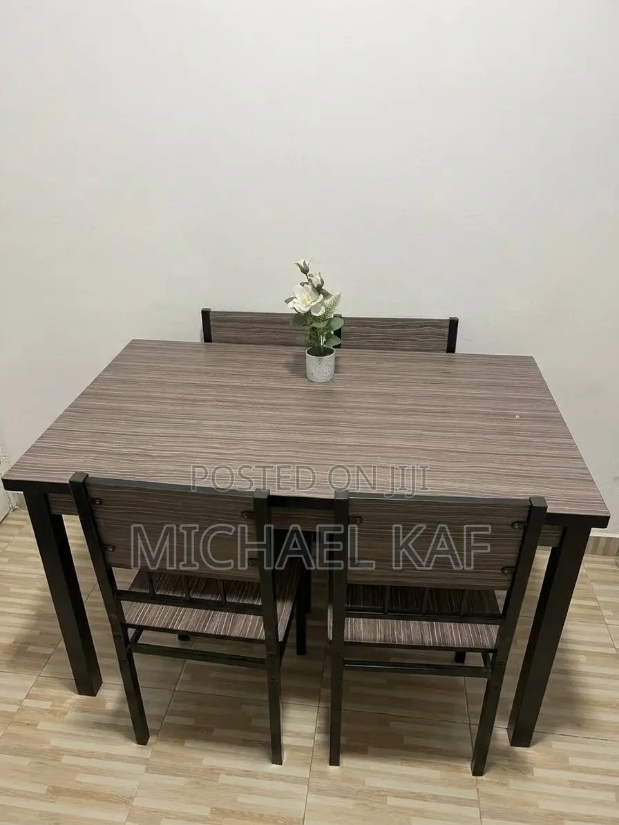 Full Dinning Set
