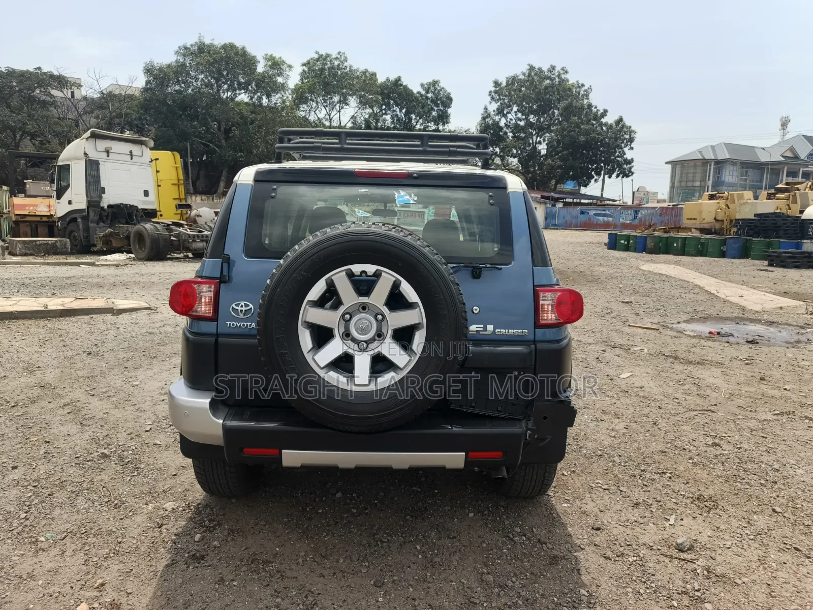 Toyota FJ Cruiser 2023 Blue