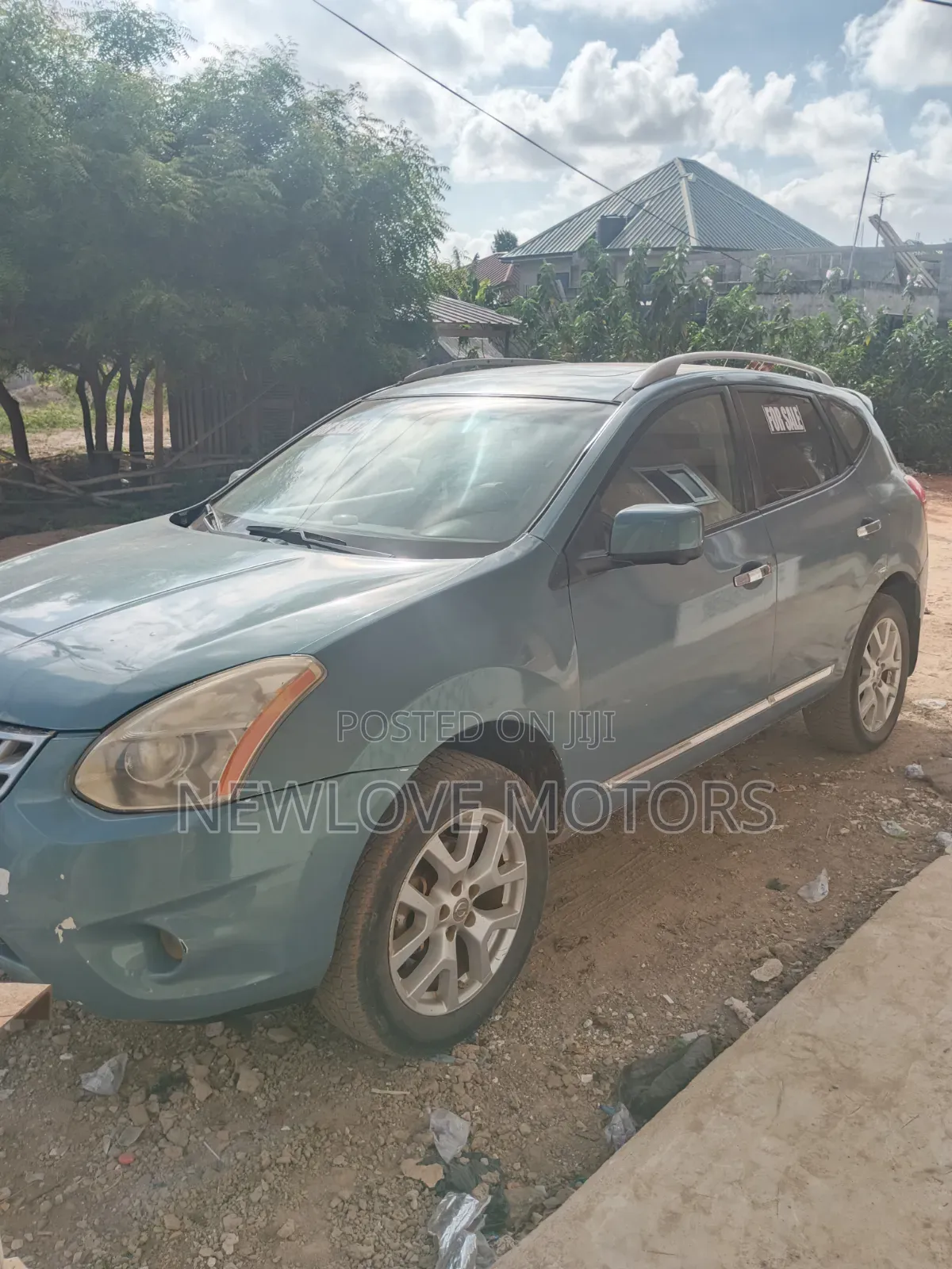 Nissan Rogue SV 2013 Blue