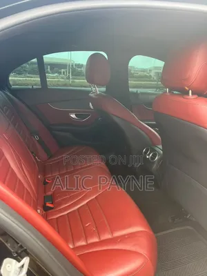 Mercedes-Benz C300 2021 Black