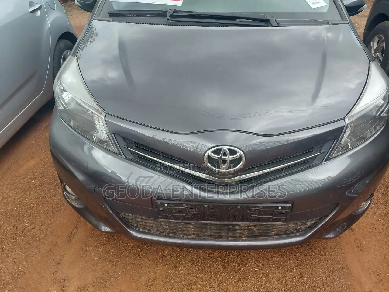 Toyota Yaris 2014 Gray