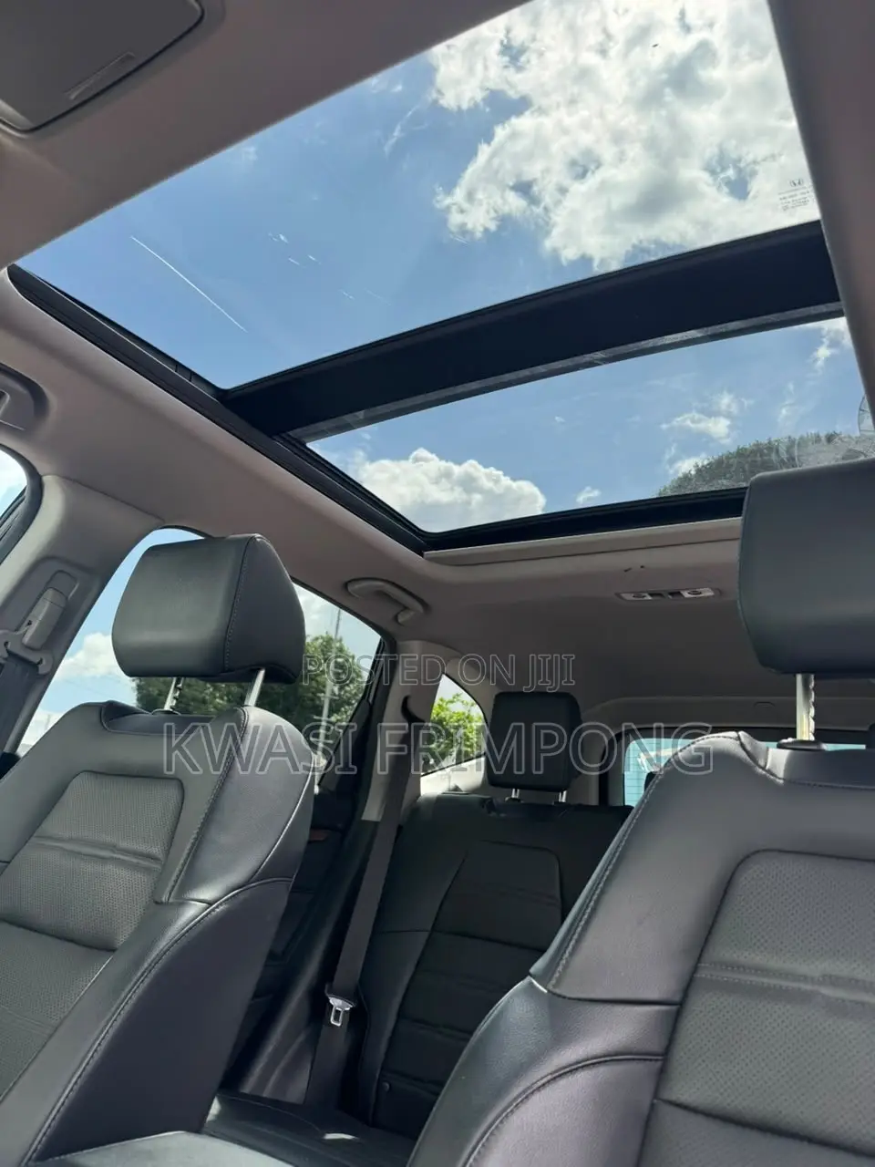 Honda CR-V Touring AWD 2019 White