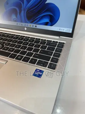Laptop HP EliteBook 840 G8 16GB Intel Core i7 SSD 256GB