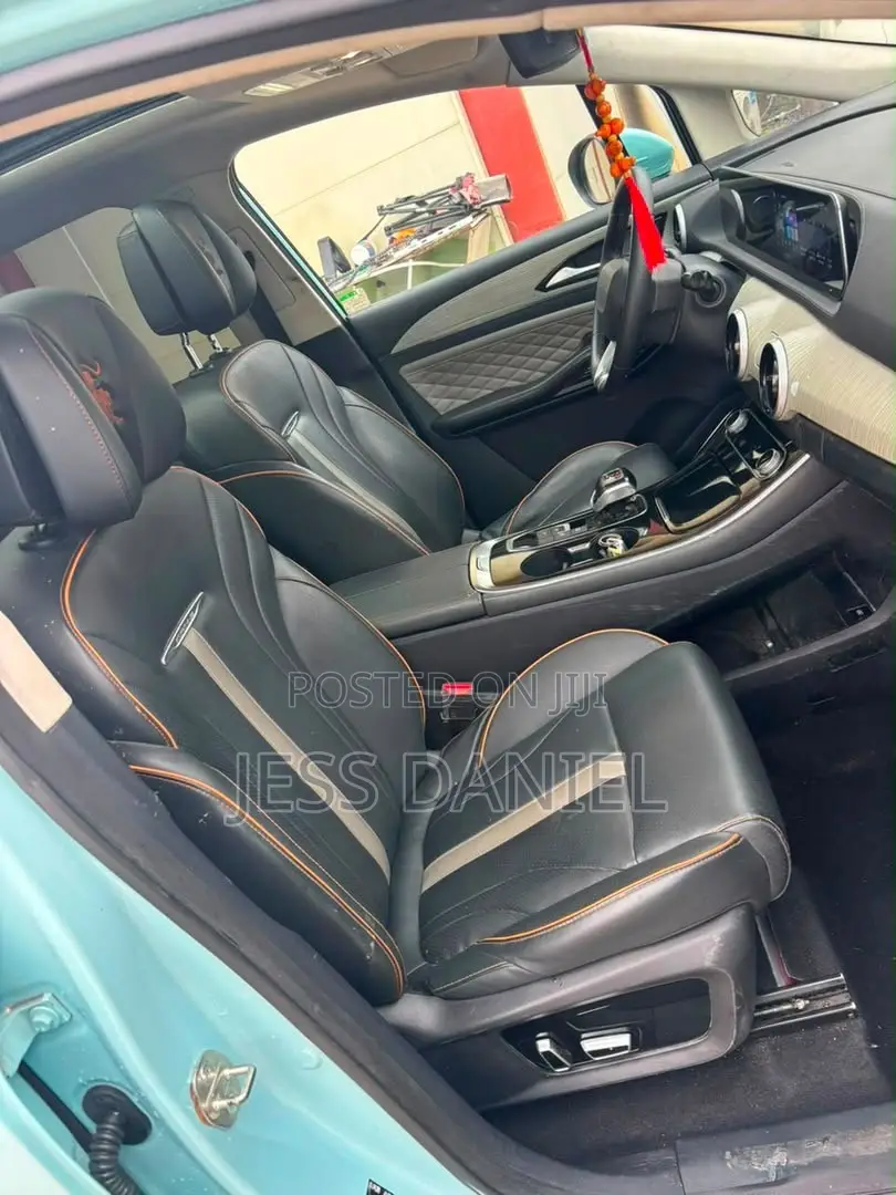 Dongfeng Captain 2022 Blue