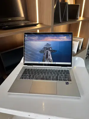Laptop HP EliteBook 840 G10 32GB Intel Core i7 SSD 1T