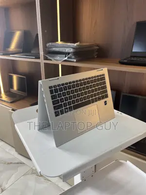 Laptop HP EliteBook 840 G10 32GB Intel Core i7 SSD 1T
