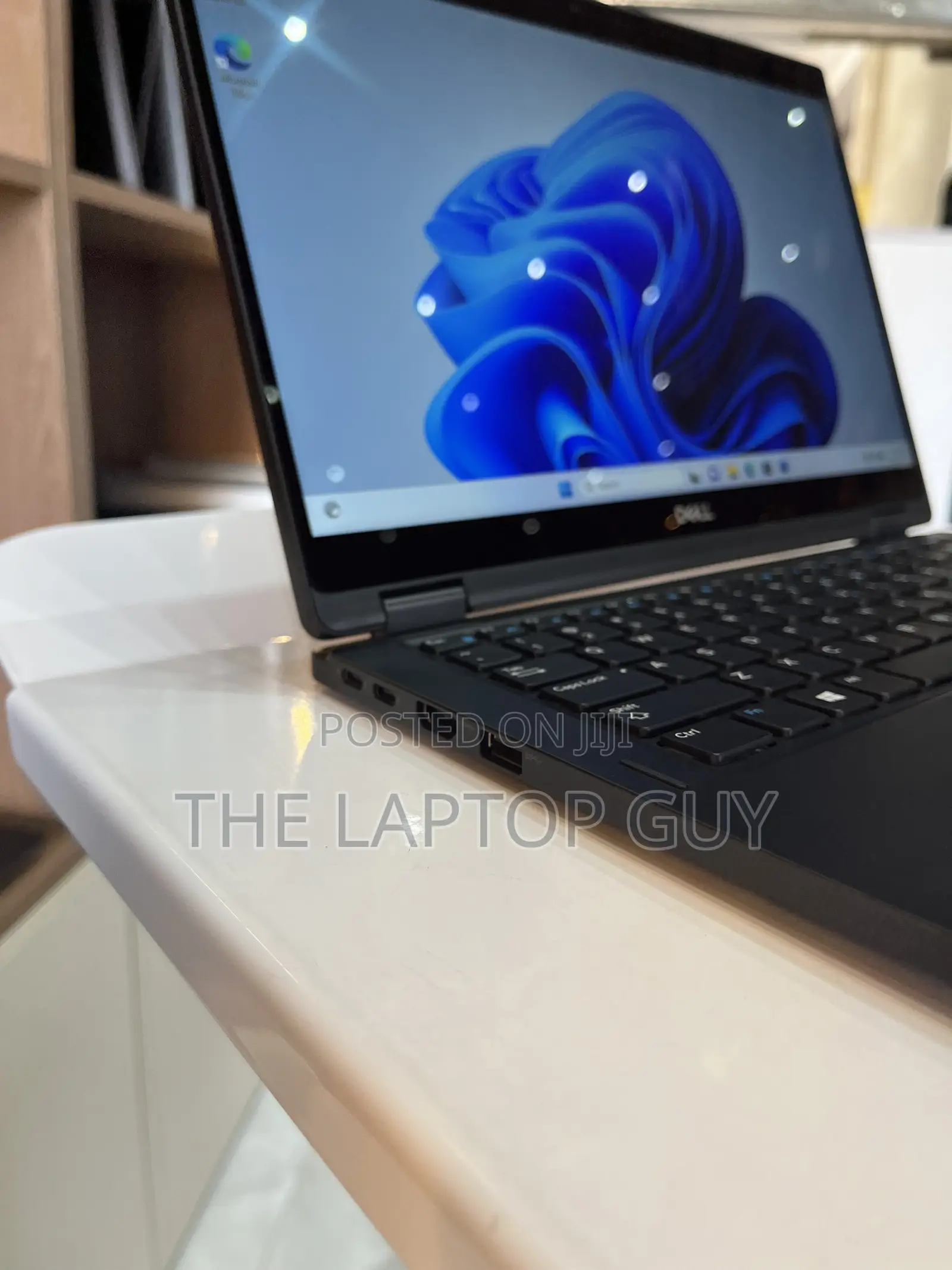Laptop Dell Latitude 7390 2-in-1 16GB Intel Core i7 SSD 256GB