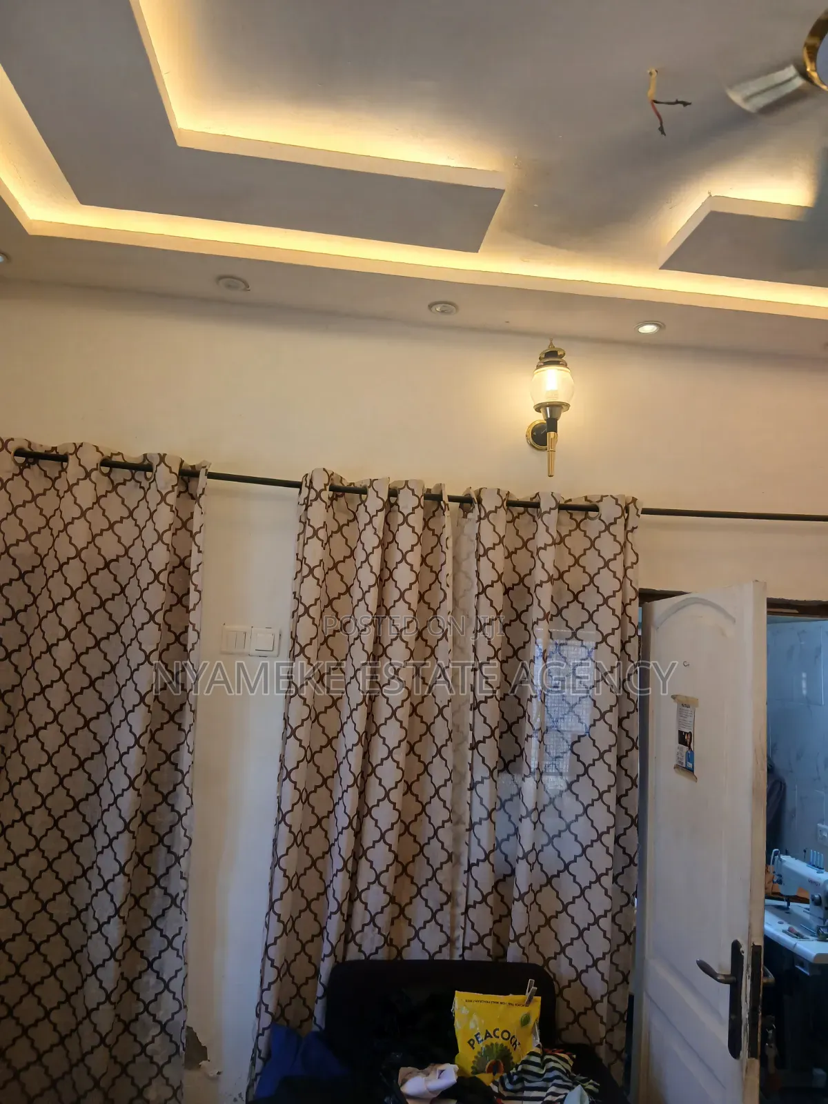 1bdrm Apartment in Karikari, Exhibition for rent