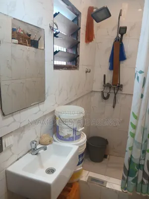 1bdrm Apartment in Karikari, Exhibition for rent