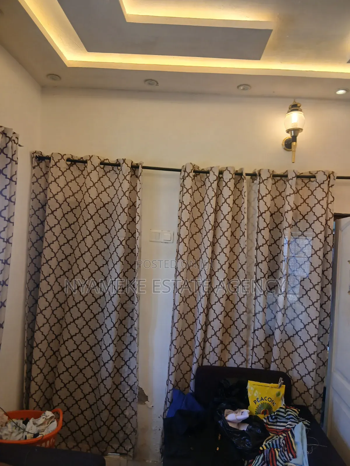 1bdrm Apartment in Karikari, Exhibition for rent