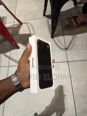 New Apple iPhone 18 Pro Max 1 TB Black